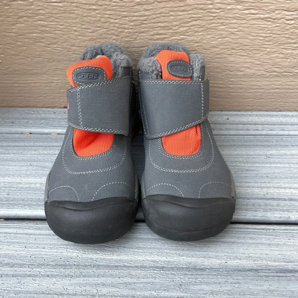 KEEN Kootenay Youth Big Kids Size 4 Waterproof Winter  Boots Gray Faux Fur NWOB
